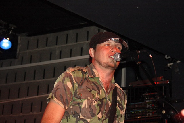 Lety mimo unplugged v Retru